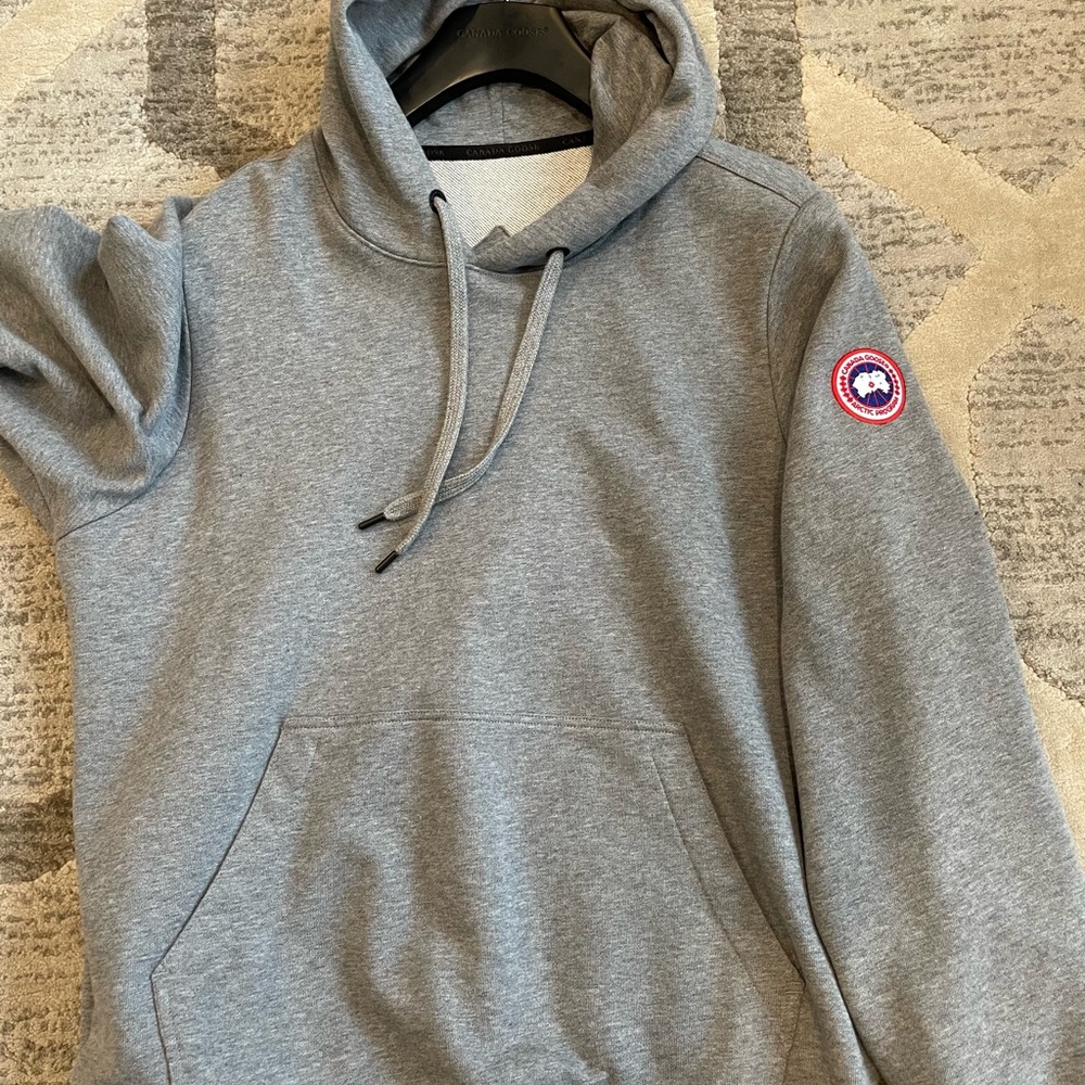 100% Authentic Canada goose Huron hoodie.